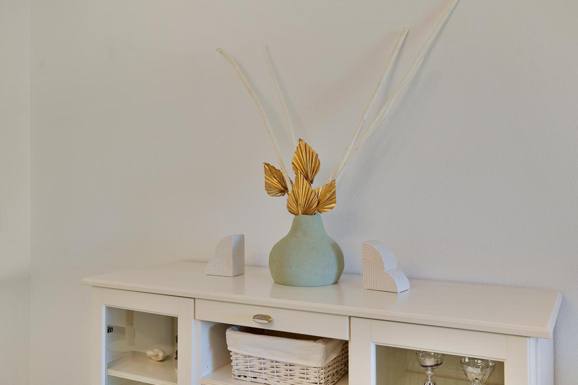 2 Bedroom In Medina Garden - Puerto Banús Apartment Marbella